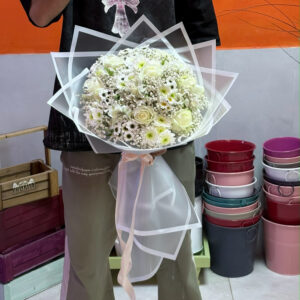 دسته‌گل رز سفید