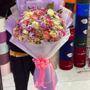 دسته‌گل آستر